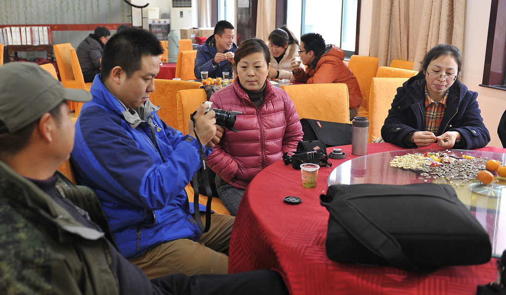 �Ͼ���Ӱ����