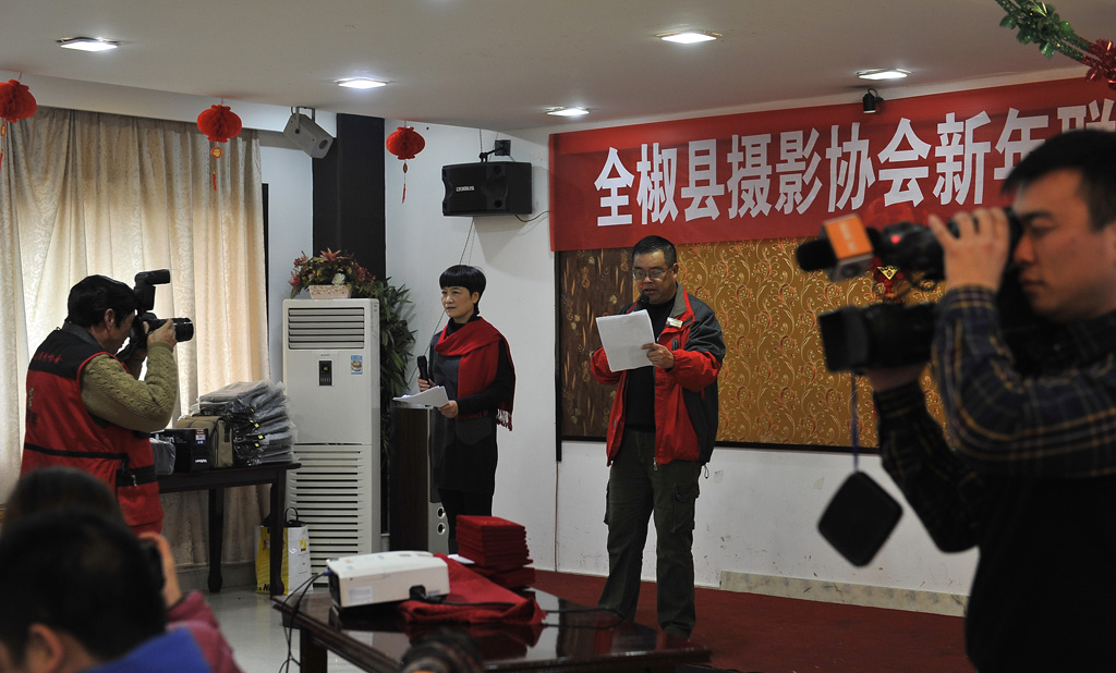 �����������齱���ʼ