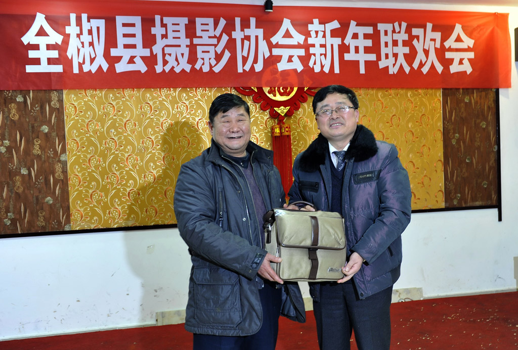 �����������������佱