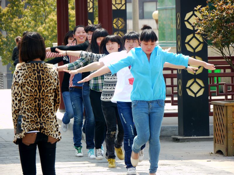 ���ֵ�Ů��