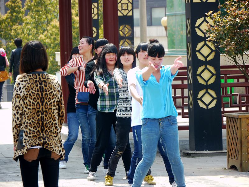 ���ֵ�Ů��