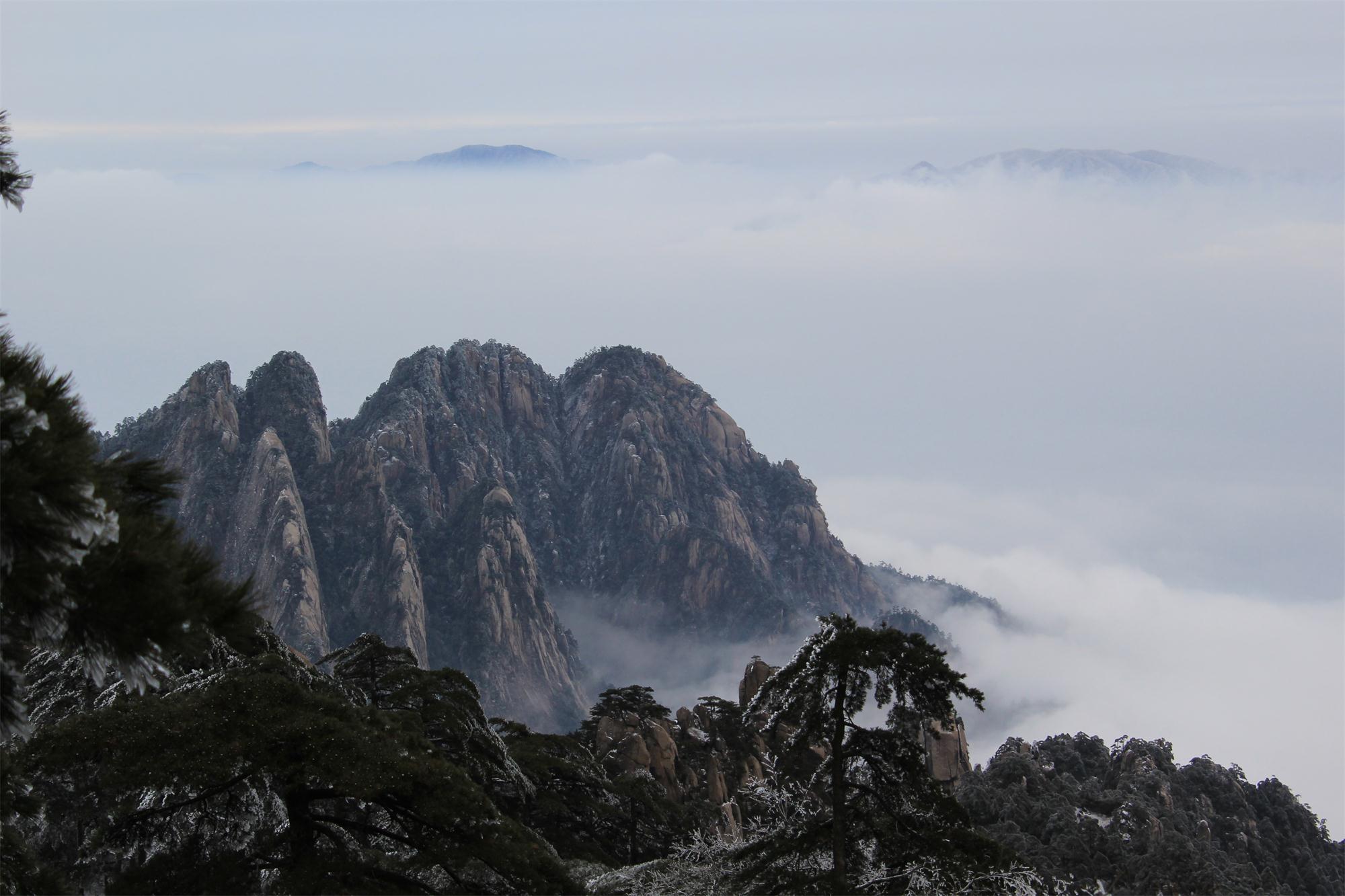 ��ɽ����