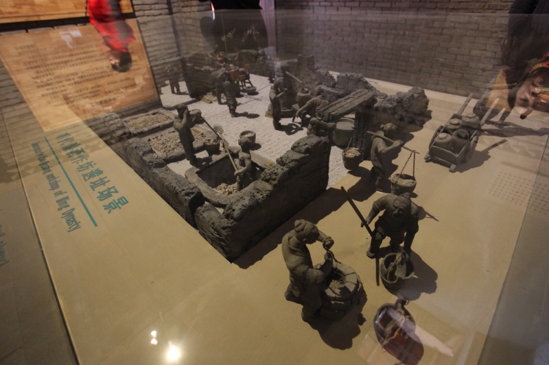 �Ŵ�����