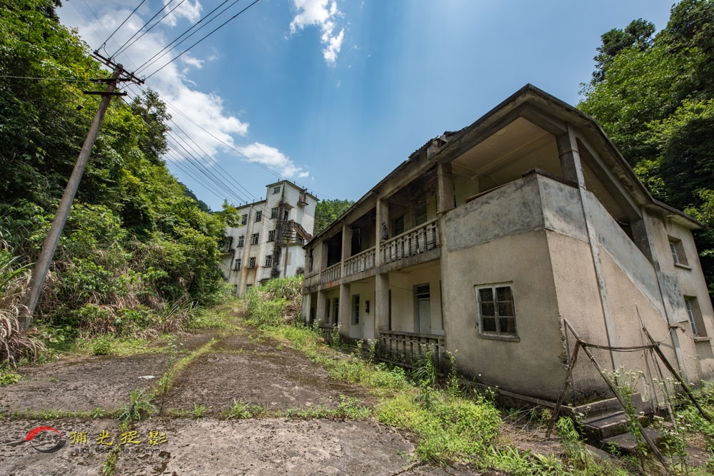 �뵼����ϳ���Ⱥ�ǣ��������� (4).jpg