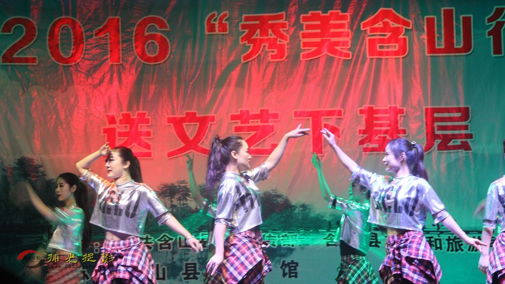 ��������