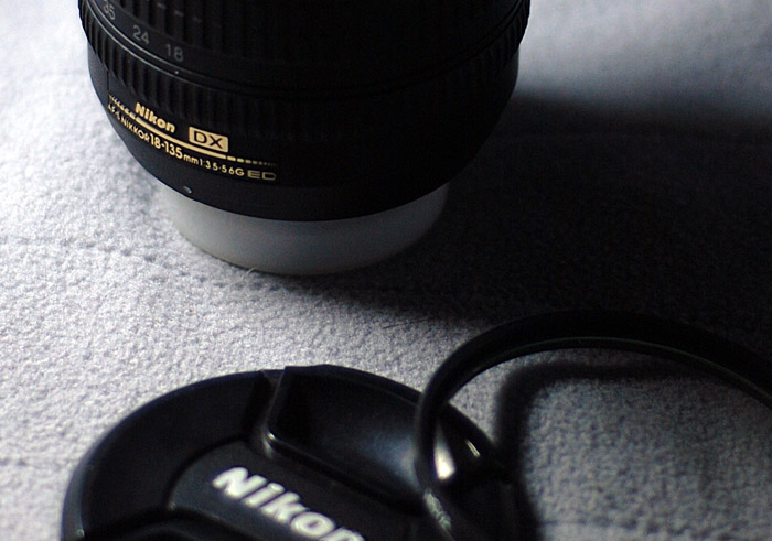 [�Ƽ�]�῵ Nikon AF-S Nikkor 18-135mm f3.5-F5.6G ED DX ��ͷ