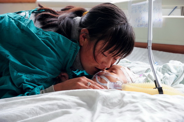 ����-ʡֱ-�ź��-��ˮ��ʪ��ĸ��-014