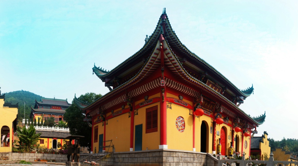 ��ɽ����