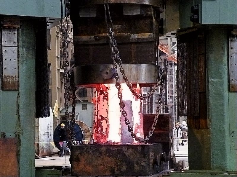 8000t��ѹ����ѹ����  (��)