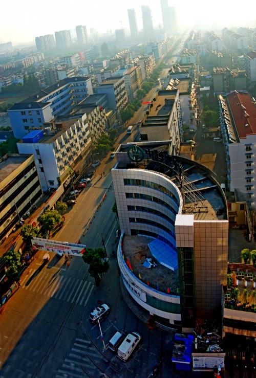 0YKXYKX 01_conew2.jpg